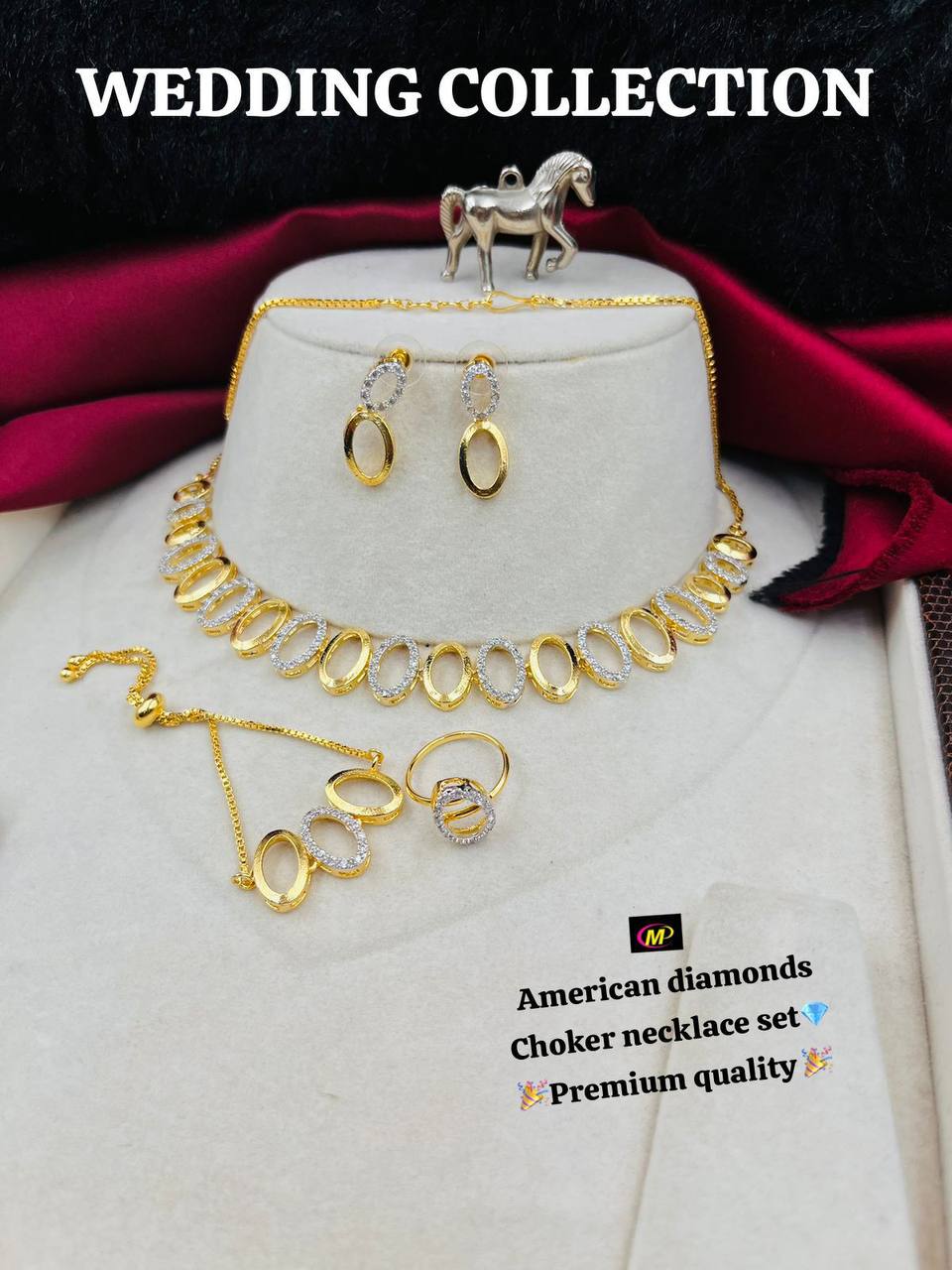 Gold plated metal necklace set