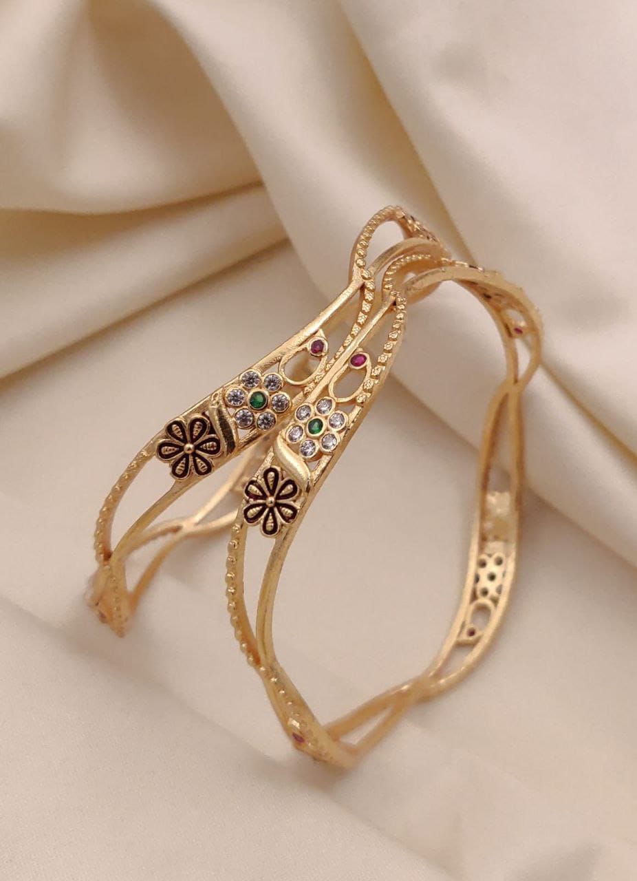 Fancy AD Vaccum kadli Direct Gold plating Daily wear 2 pic