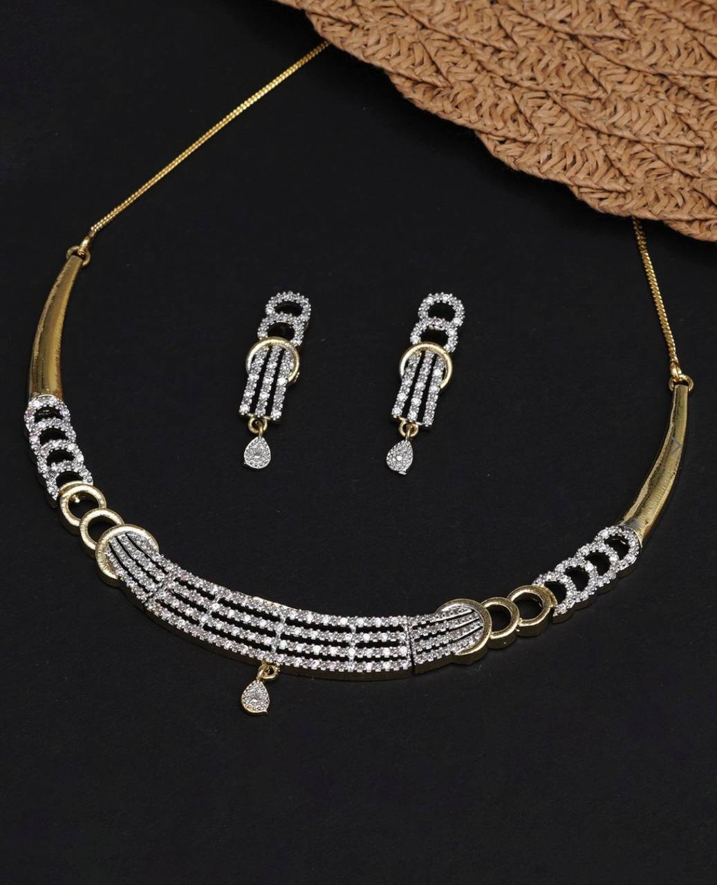 Women Gold-Plated Stone-Studded Necklace & Earrings Set
